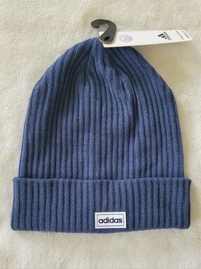 NWT Adidas Ribbed Cuffed Beanie